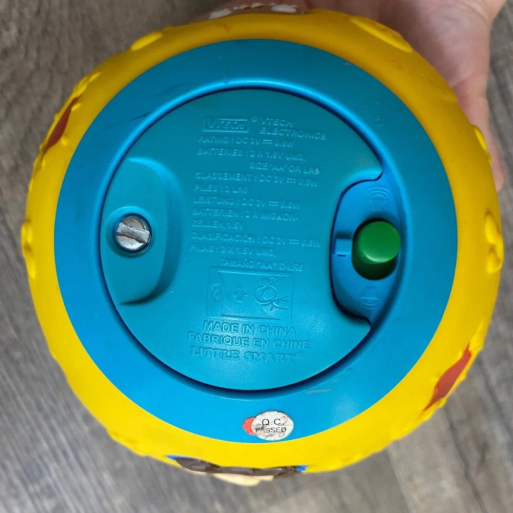 Vtech Little Smart Light-Up Baby Ball Yellow Musical Sensory Toy Rolling Toy VTG